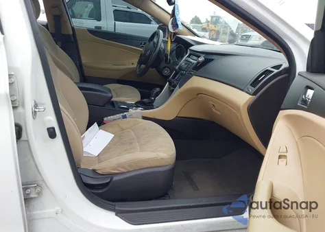 2013 Hyundai Sonata Gls z USA, uszkodzony, nr VIN 5NPEB4AC3DH562838